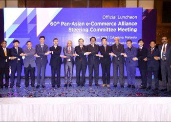 20191129新聞一 關貿網路董事長許建隆與菲簽跨境區塊鏈備忘錄 圖