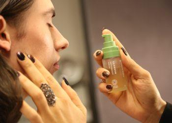 來自台灣的純淨保養 綠藤生機成為 2020 紐約時裝週指定妝前保養