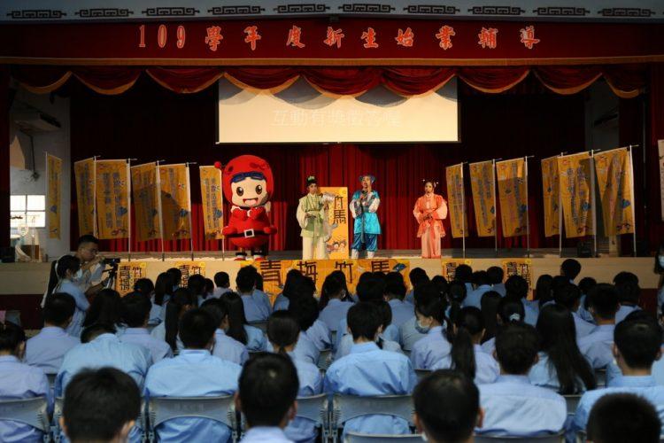 CB77C4B9-1512-48DD-AE94-D0B533FD2E06