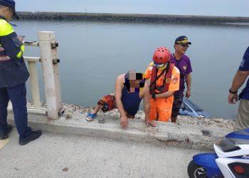 4DE172F7-B0B9-4DC0-BE02-341470121085