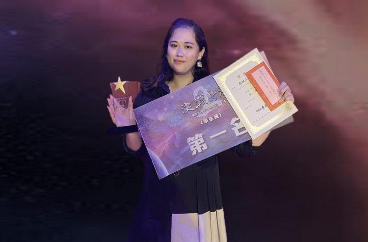 新聞圖-東南科大表藝系周秋葒歌唱賽奪冠，太陽原唱邱振哲無語以對