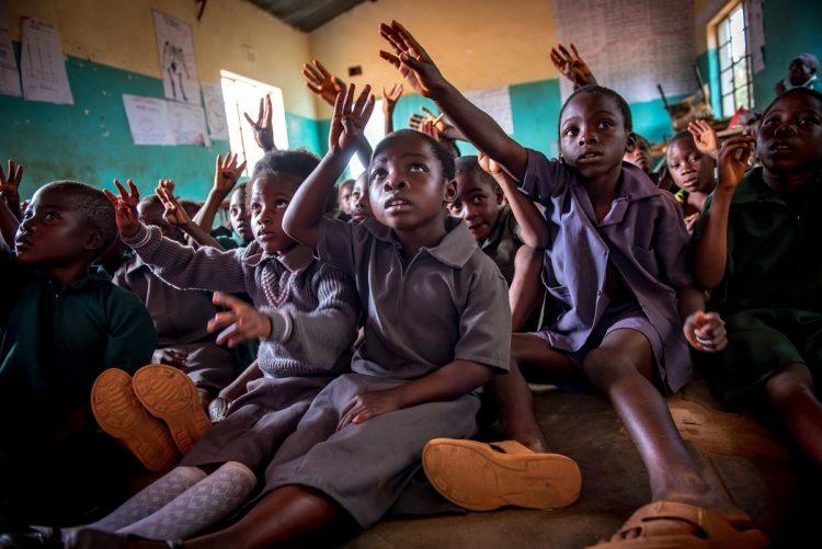 因疫情影響，目前已有超過2.5億兒童失學。(台灣世界展望會提供)