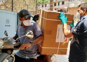 世界展望會目前正為當地93個脆弱地區，緊急提供製氧機、病床組及其他醫療相關設備給150個醫療單位(台灣世界展望會提供)