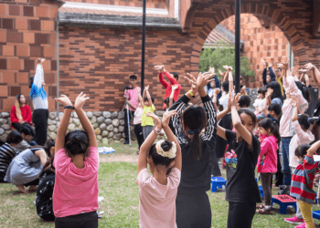 看嘸舞蹈劇場演出