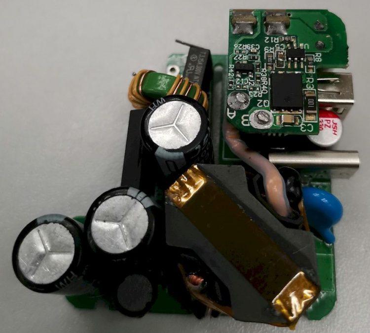 大聯大友尚基於ON Semiconductor產品推出的PD快充電源方案的展示板圖