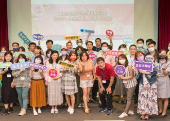 在音樂花藝歡樂中