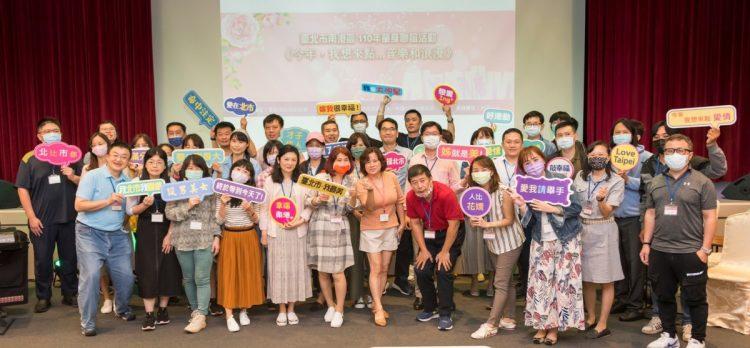 在音樂花藝歡樂中