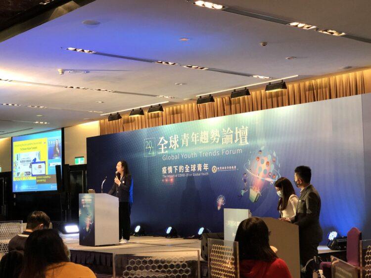 23078171-4524-A356-6F5D-7579827D760D