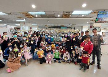 學員與手作成果團照