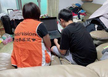 展望會持續透過社工服務關懷、規劃相關兒少培力課程、課後陪讀及照顧，結合在地資源，以增加兒少課後受教之權利(台灣世界展望會提供)