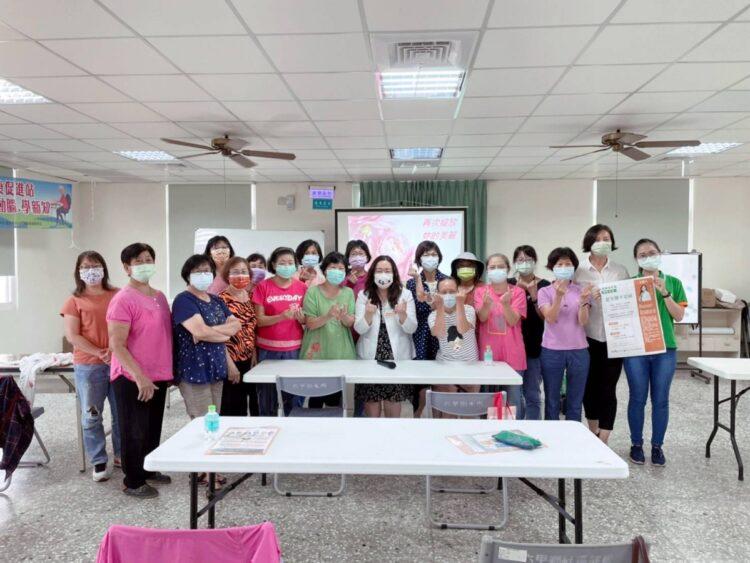 黃千瑞醫師提供台南六甲衛生所民眾中醫保養良方