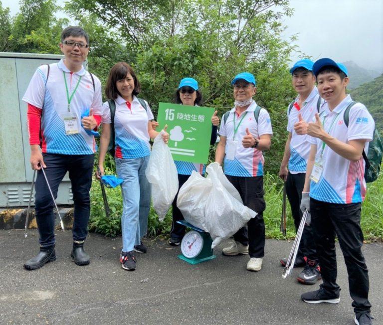 03_呼應Leave No Trace無痕山林，4月15日正隆志工參與「新店和美山淨山活動」，清出近60公斤垃圾。