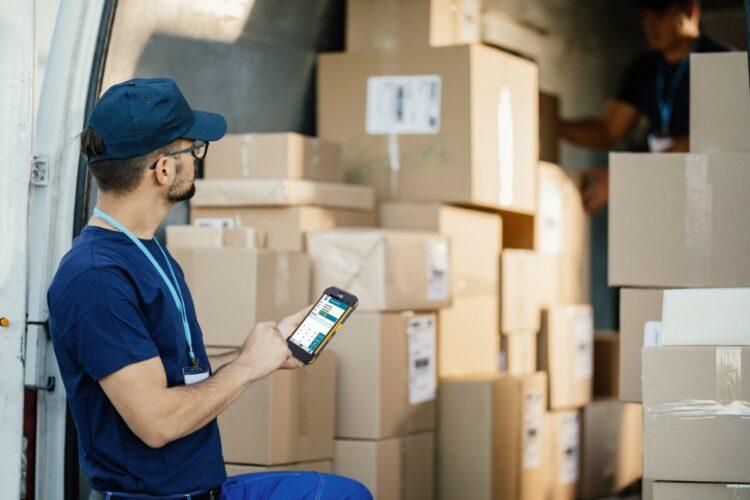 shutterstock_1556903948-RS35