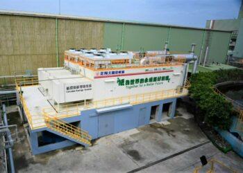 圖3_轉廢為能，正隆大園廠沼氣綠電系統年發電量達1,900萬度，日供5,300戶家庭用電，幫助台灣年減碳15,500公噸。