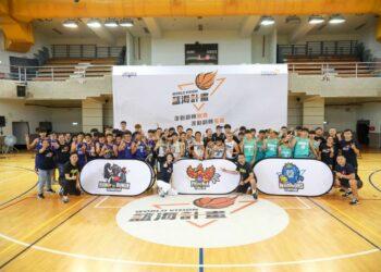 捐款支持籃海計畫，以運動為孩子培養更好人品、發展多元能力，成為賽場及自己人生的最佳MVP(台灣世界展望會提供)