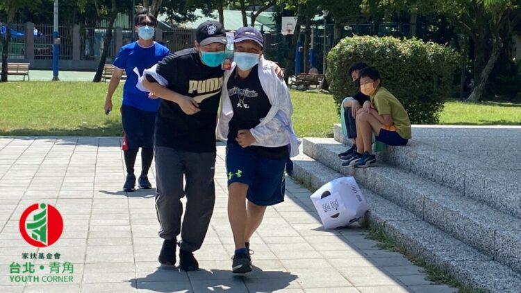 152E1D1C-1947-443B-96C7-3CFBD3447BFD