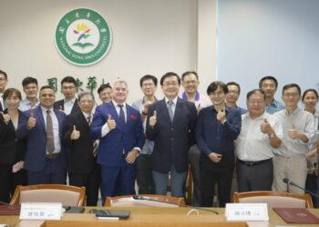 圖2、美歐亞綠能攜手東華大學合作推動綠能建設、生態保育、社區永續發展。