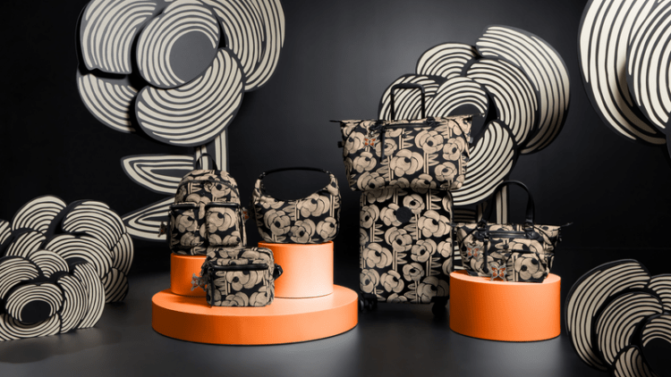 Kipling X ANNA SUI++限量聯名系列 7大包款全台開賣