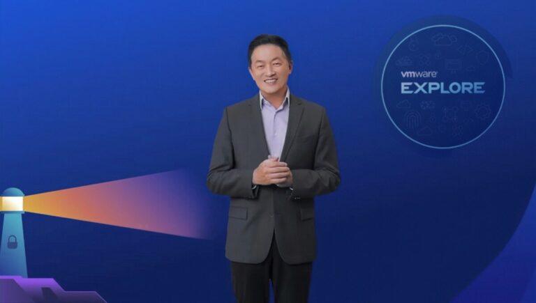 VMware全球副總裁、大中華區總裁陳學智在VMware Explore 2022 China做主題演講 (1)