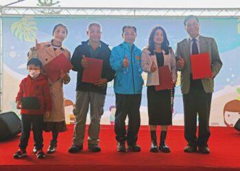 00523B8B-86F1-4777-938E-DCC0D8A54FB4