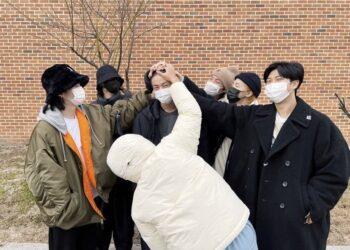 南韓天團BTS大哥金碩珍為團體中首位入伍成員