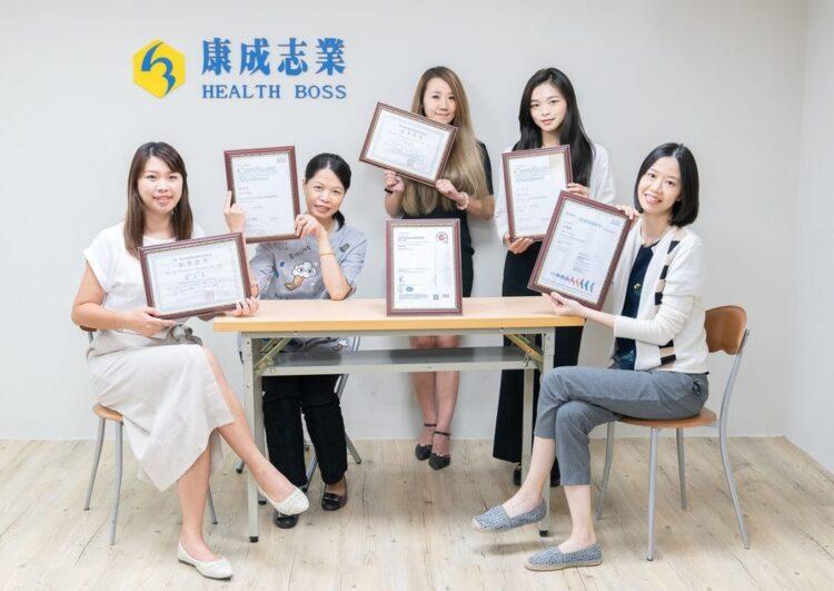 員工共同通過研習