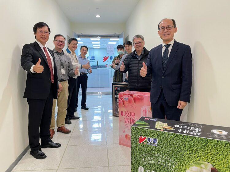 聖約翰科大與樺美食品攜手合作，打造學生「入學即就業」之職場即戰力。