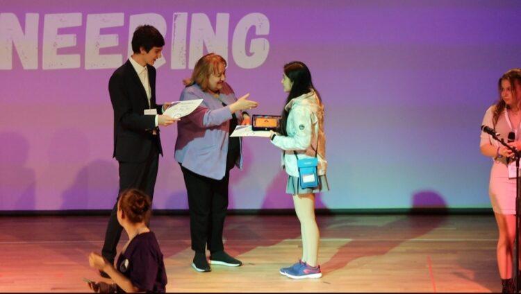 Screenshot_20230417_040805_Gallery