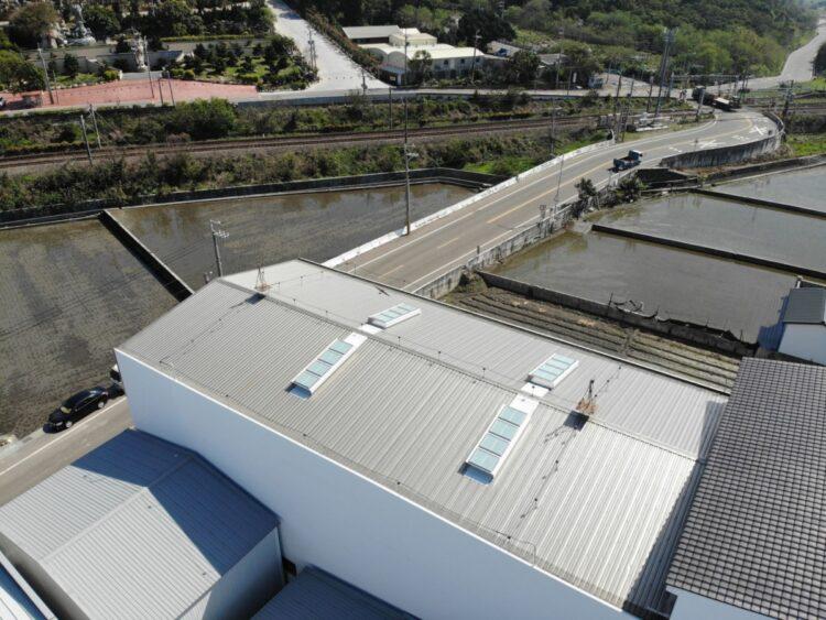 農地工廠特登合法化關鍵 採光通風排煙三合一天窗改善消防設備