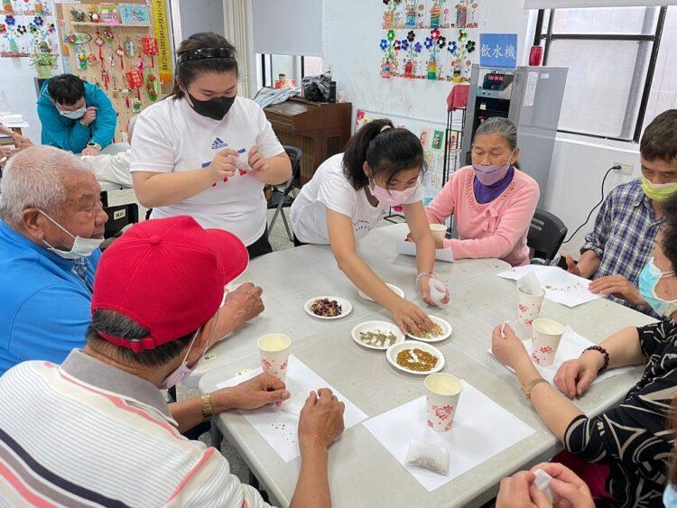 石門馨窩長輩歡度母親節