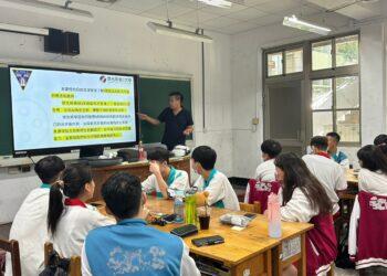 AE804C2E-4D8A-43EC-B2D2-3D53B97E9D46-L0-001