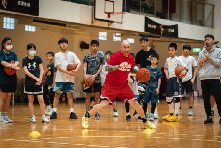 Shawn 為青少年帶來 NBA 級別的訓練