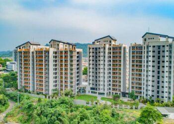 （業者提供）坐落文教休閒特區的「久樘四季Villa」享有坐看九九峰的視野優勢，如今已接近完工，預計在10月正式交屋。