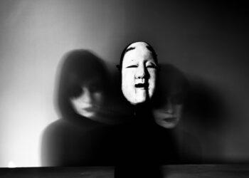 photos_frompasttofuture-2rDjIzKE7g4-unsplash (2)