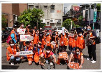 伊甸「兒童體驗營」20位小小志工在與身心障礙朋友互動、手作等活動中，培養同理心，創造共好社會。