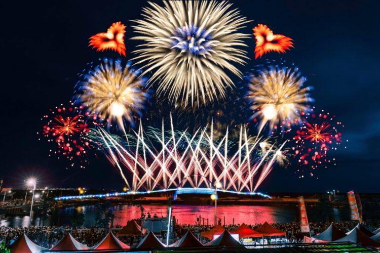 海港魅力盡在王功漁火節!美食、音樂與煙火為你燃點夏日狂潮