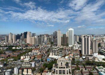 (昱均)今年高總價豪宅成交大多集中在西屯區，七期仍是雲端客首選。