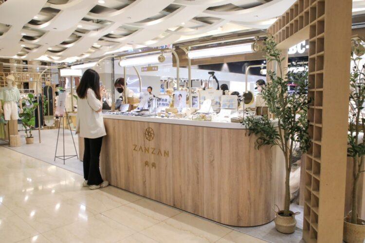 圖說：冉冉ZANZAN全新韓系時尚集合店，插旗微風信義。（圖片來源：冉冉ZANZAN）