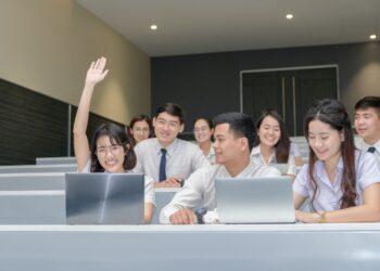 歐趴糖_大一新生選課攻略