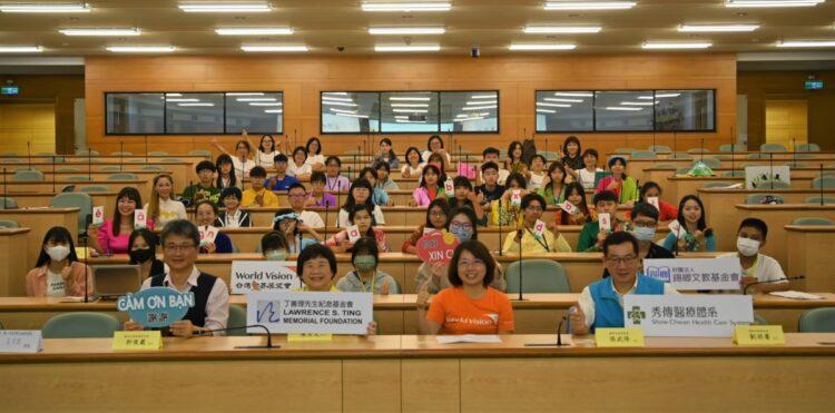 越南語文化課成果發表學員大合照2