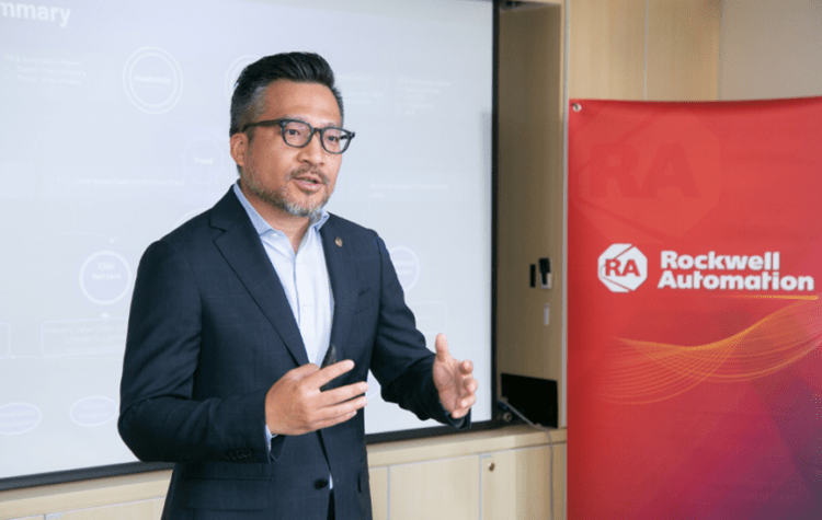 【新聞圖片】洛克威爾自動化大中華區總裁石安指出，化工產業遭逢對環境衝擊影響最大的挑戰，提升數據利用率是產業落實永續的手段之一。