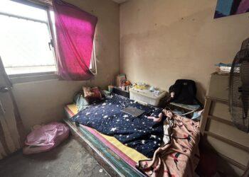 小均一家住在土角厝，環境簡陋。(南台中家扶提供)