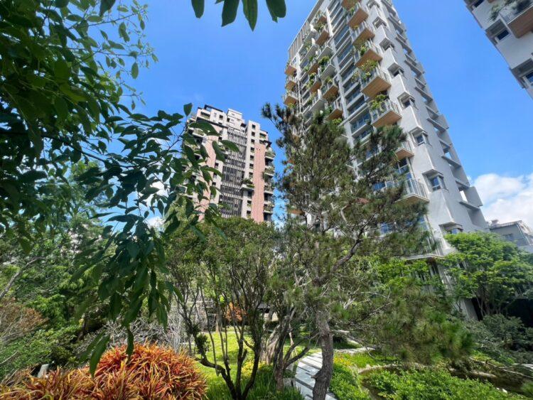 (昱均)近期包含陸府建設與精銳建設在單元二都有新案陸續推出，其關注度與指標地位短時間內將難被超越。