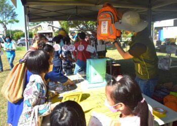 芥菜種會防救災團隊以互動遊戲方式帶領孩童學習防災正確觀念 (1)