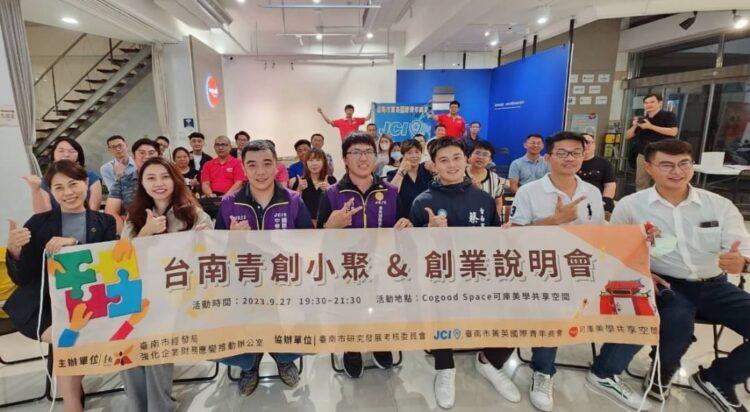 93699DE6-DE8A-4B56-ACEF-158C7D9AA96F