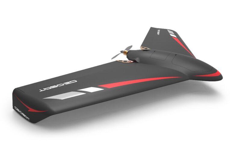 經緯航太所生產的無人機-翼龍，重量僅有2.2kg，運用於航拍、三維建模與環境監測等任務