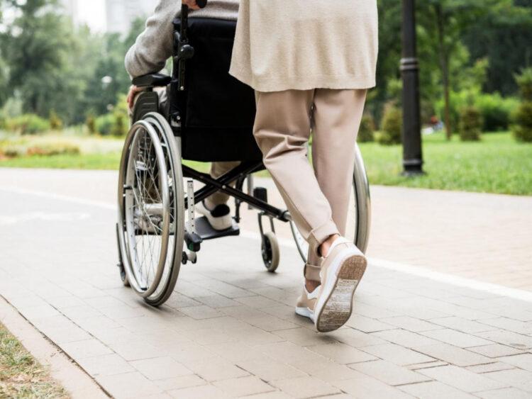 oldcare.jpg_1140x855