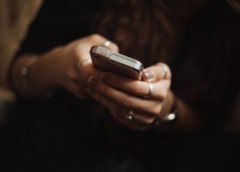 priscilla-du-preez-BjhUu6BpUZA-unsplash