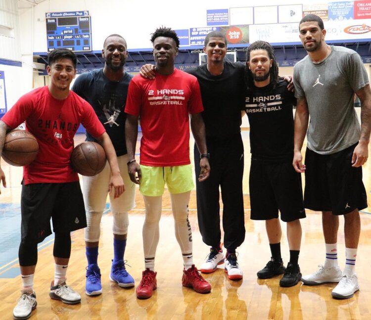 36048018_487626385001641_8037917533665230848_n