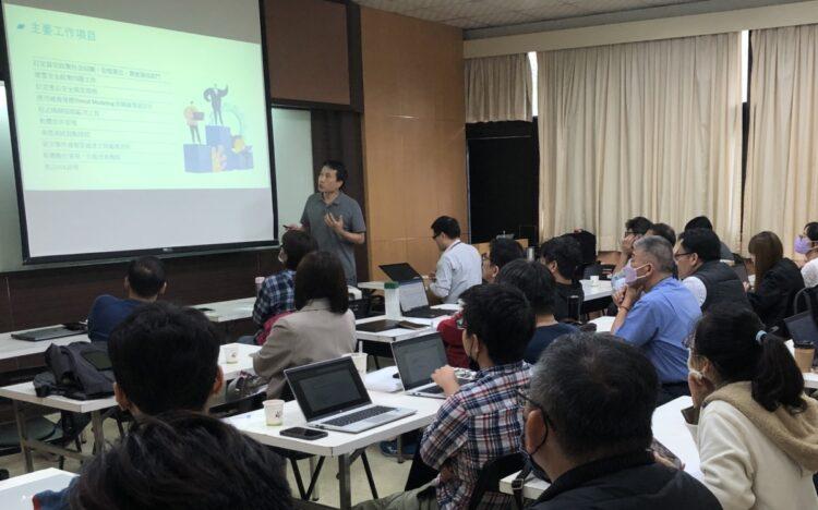 D-Link友訊科技以全台首家通過歐盟ETSI EN 303 645驗證的網通業者之姿，分享面對全球資安法規挑戰的實務經驗